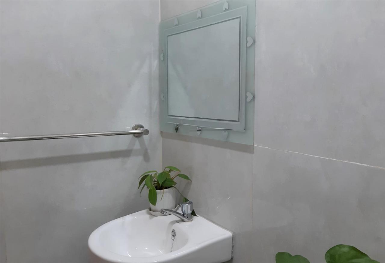 Casa Erelle -1 Bedroom Guest House W/ Modern Kubo Антіполо Екстер'єр фото