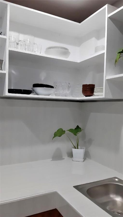 Casa Erelle -1 Bedroom Guest House W/ Modern Kubo Антіполо Екстер'єр фото